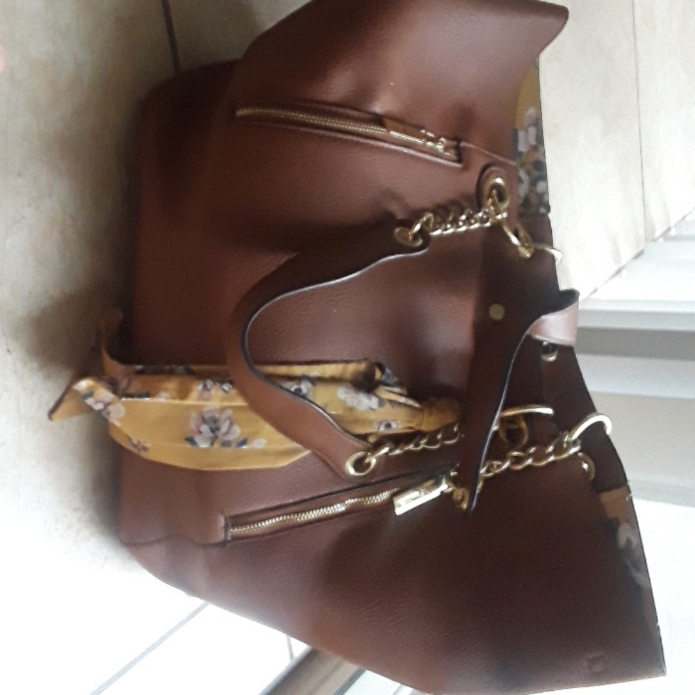 Steve madden tote  bag